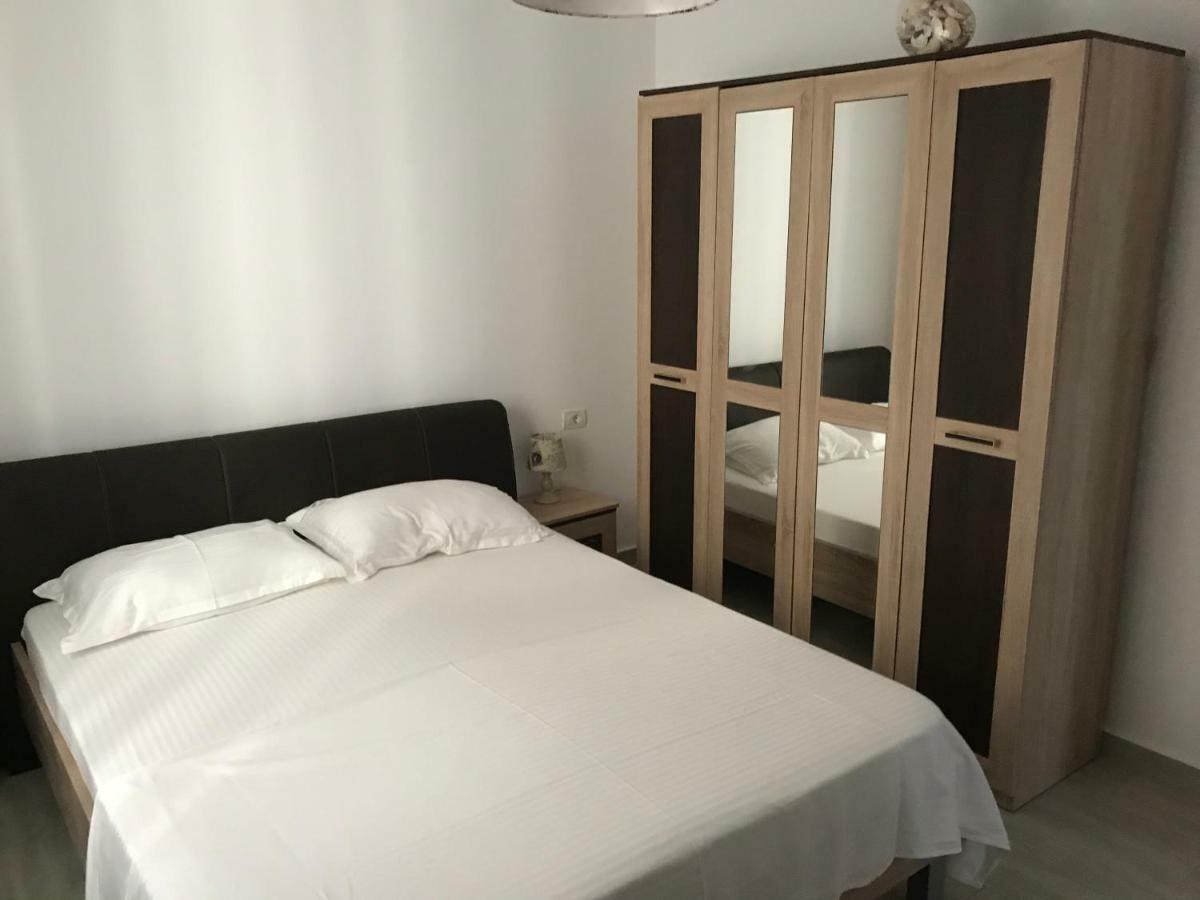 Apartament Kazeboo Mamaia Leilighet Năvodari Eksteriør bilde